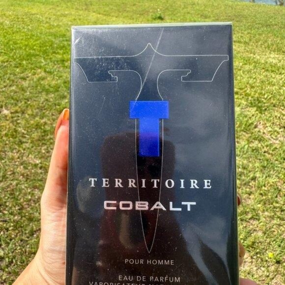 Territoire Cobalt Eau De Parfum, Men's Cologne (Cobalt) Gift for Him - Picture 6 of 9